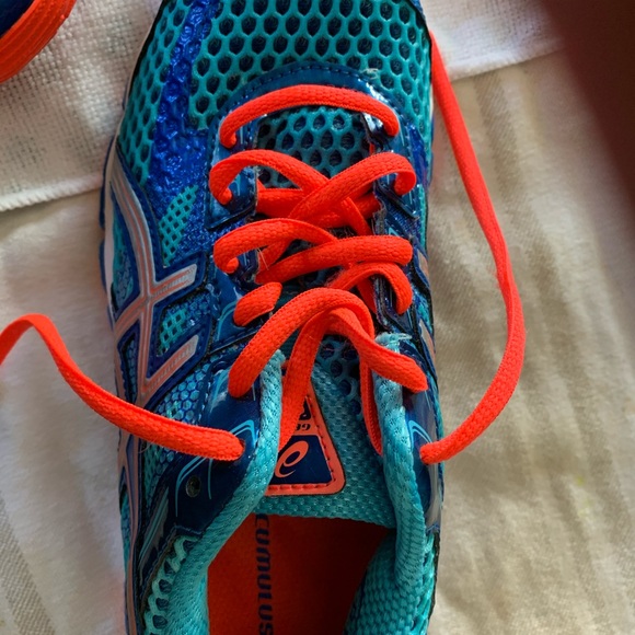 ASICS Gel Cumulus size 7 - Picture 6 of 8